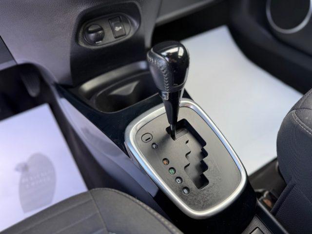 TOYOTA Yaris 1.5 Hybrid PARI AL NUOVO