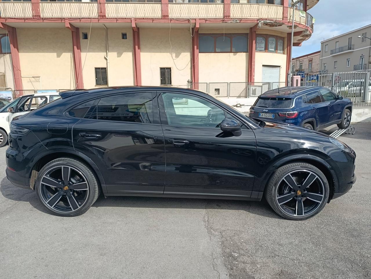 Porsche Cayenne Coupé 3.0 V6 Platinum Edition