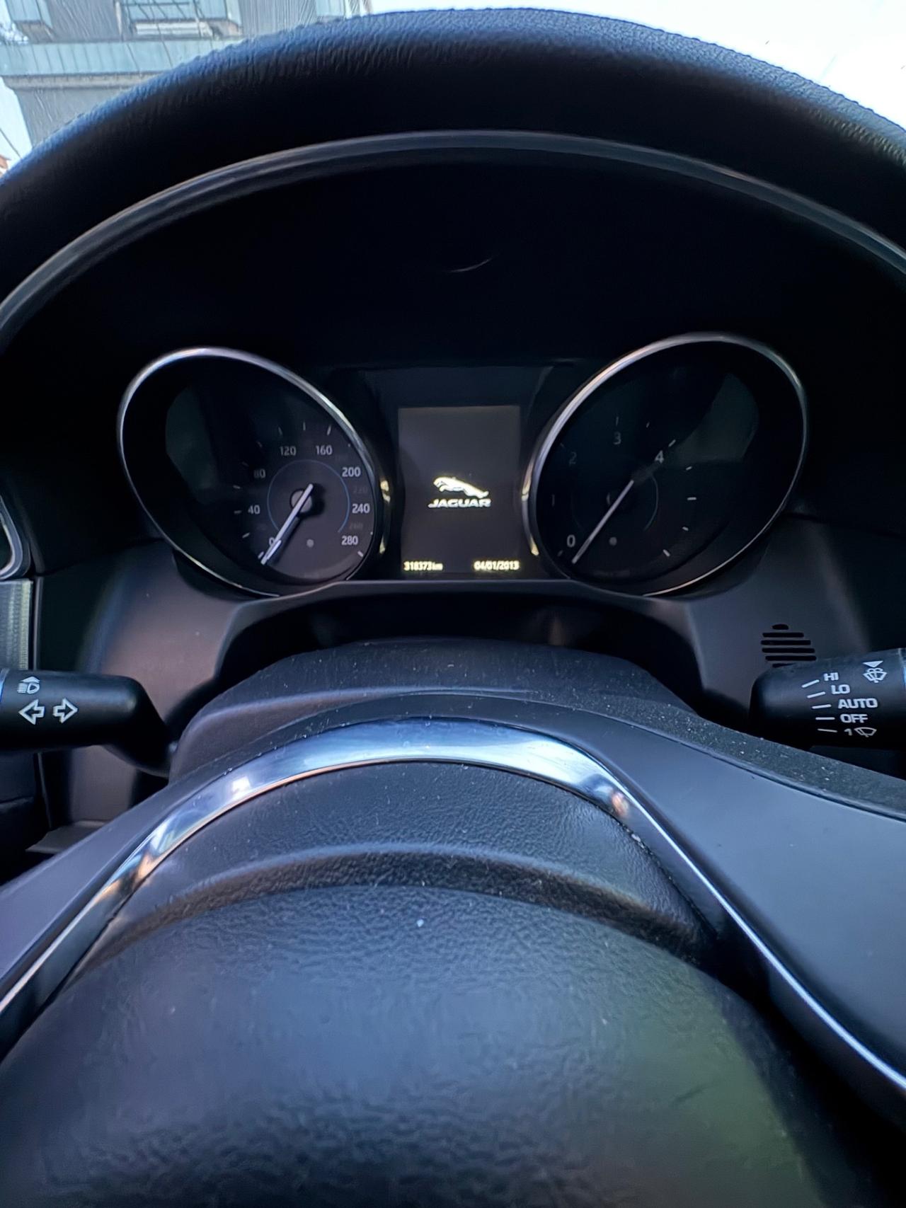 Jaguar XF 3.0 D V6 300 CV aut. R-Sport MOTORE KO