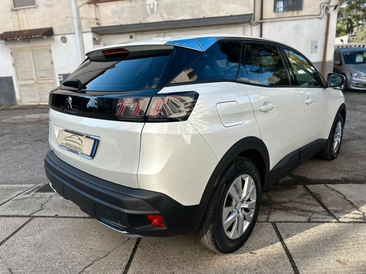 Peugeot 3008 BlueHDi 130 S&S EAT8 Active Business