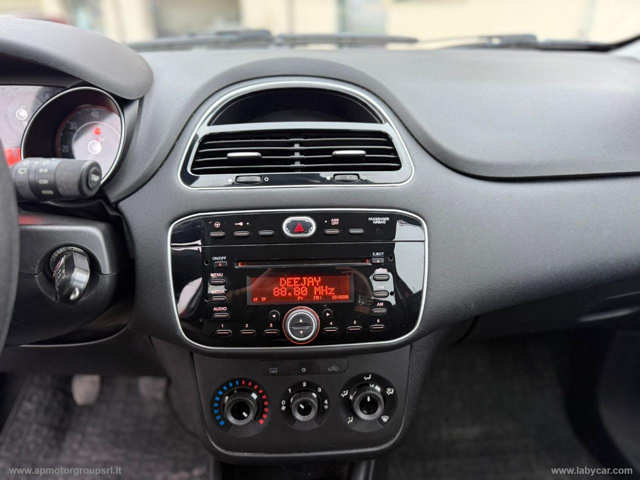 FIAT Punto 1.3 MJT II S&S 75CV LOUNGE