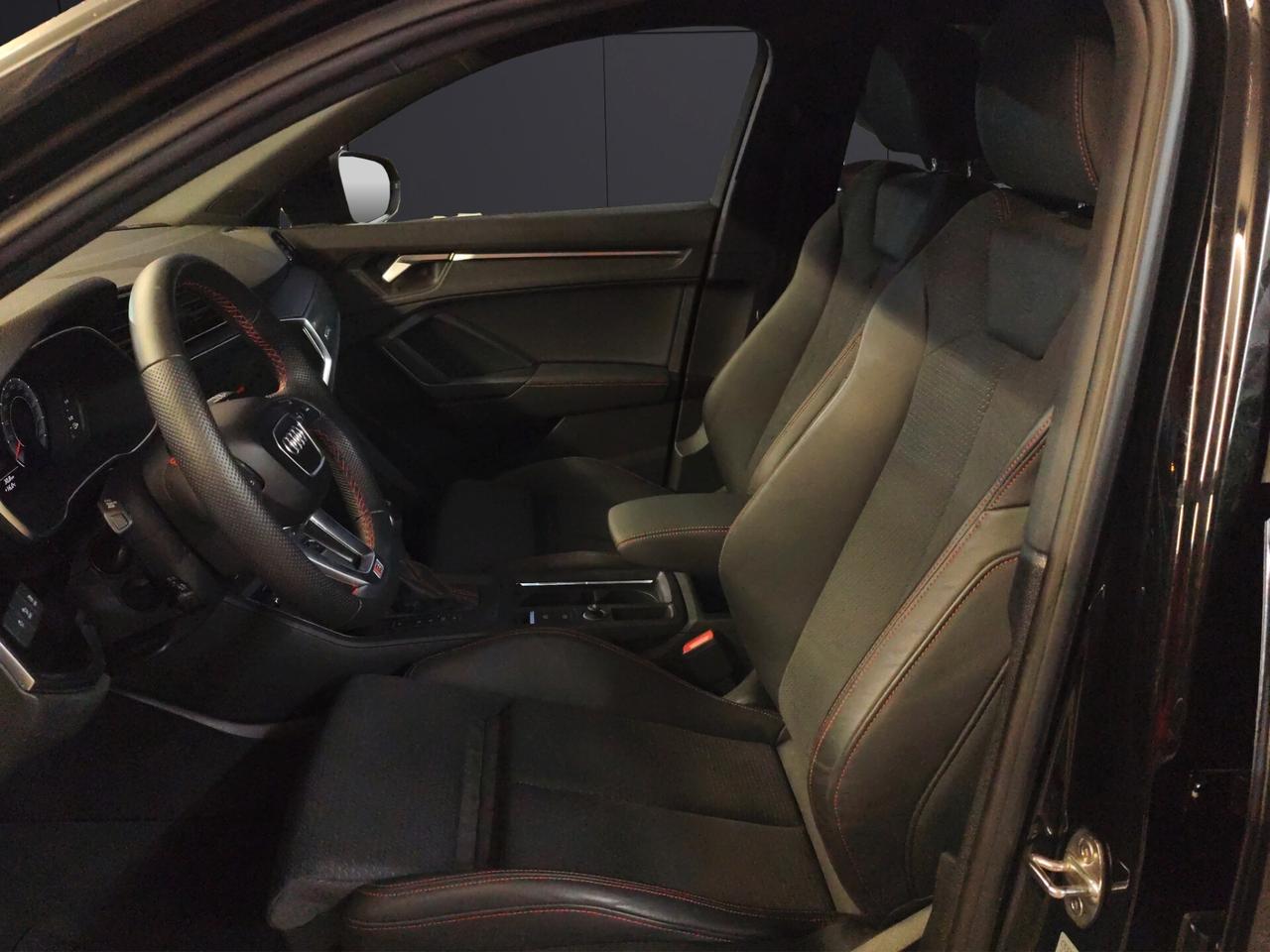 AUDI Q3 2ª serie Q3 SPB 40 TDI quattro S troni...