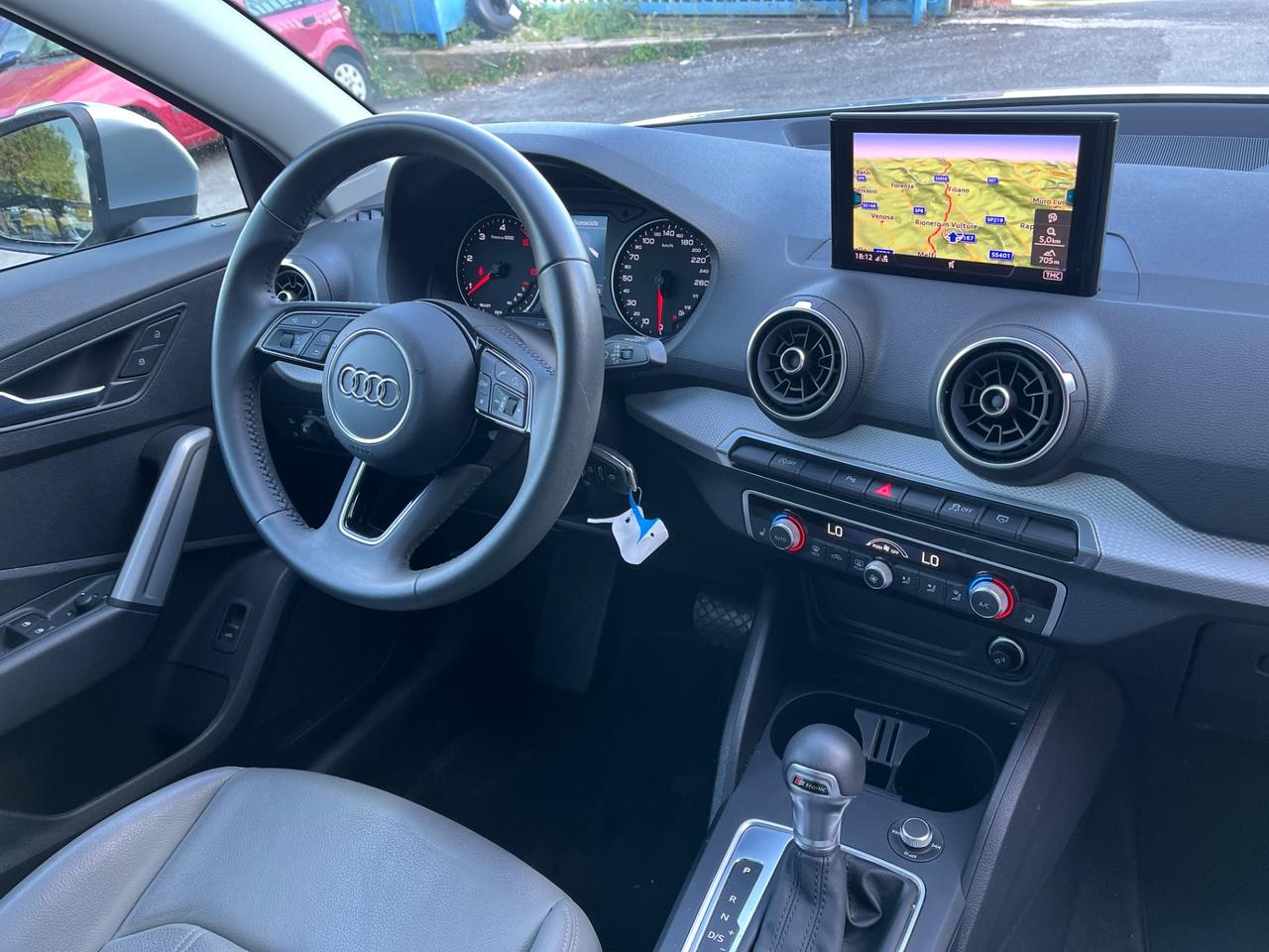 Audi Q2 35 TDI S tronic line Edition-Km 85000-