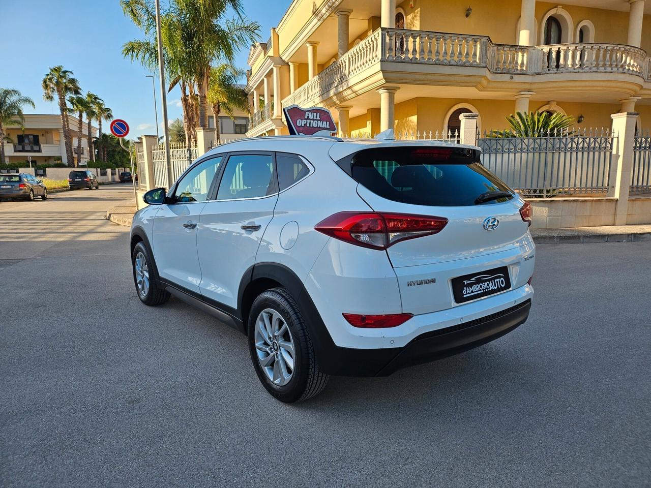 Hyundai Tucson 1.7 CRDi Xpossible ISG 2WD