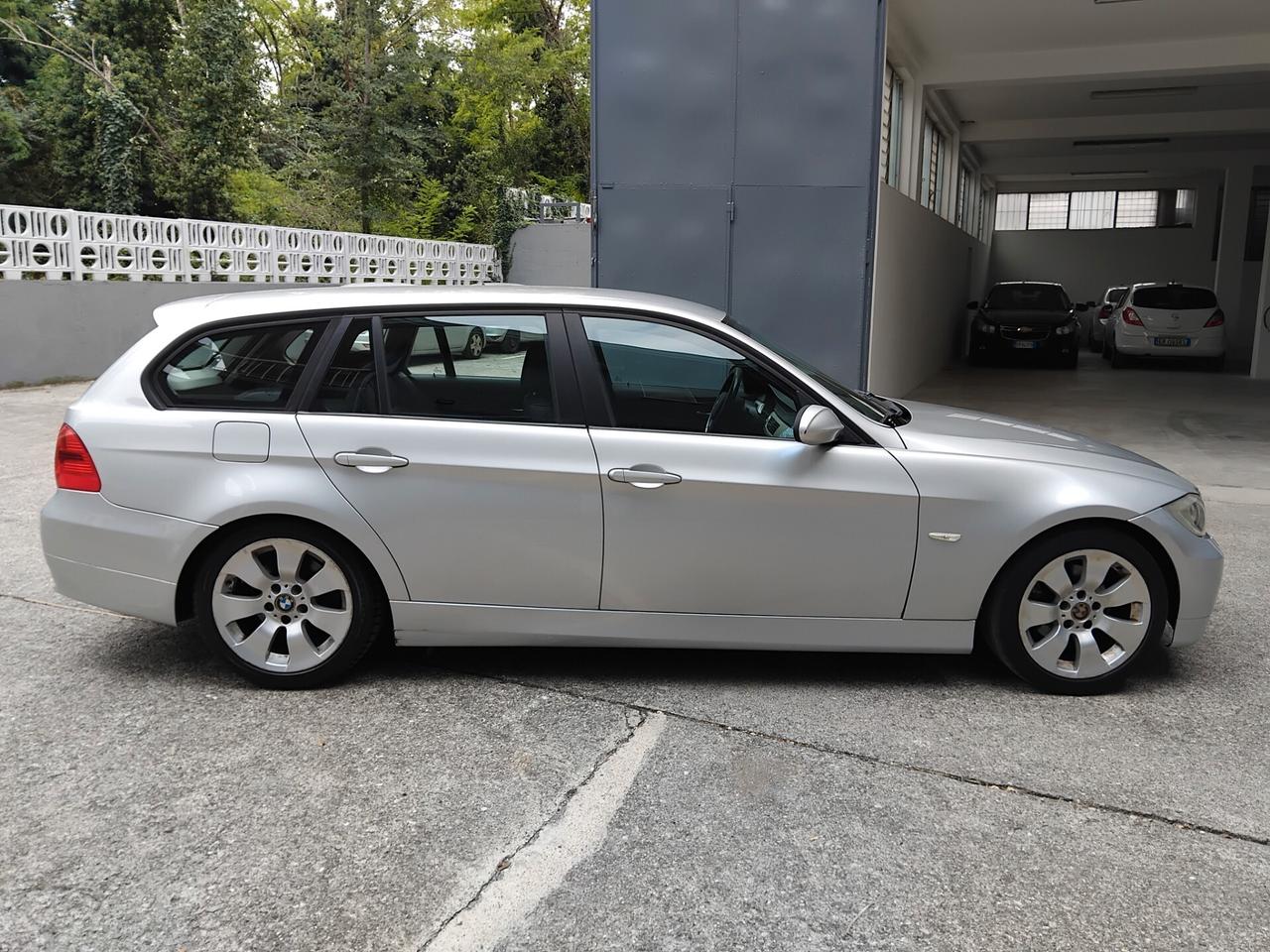 Bmw 320 320d cat Touring Futura