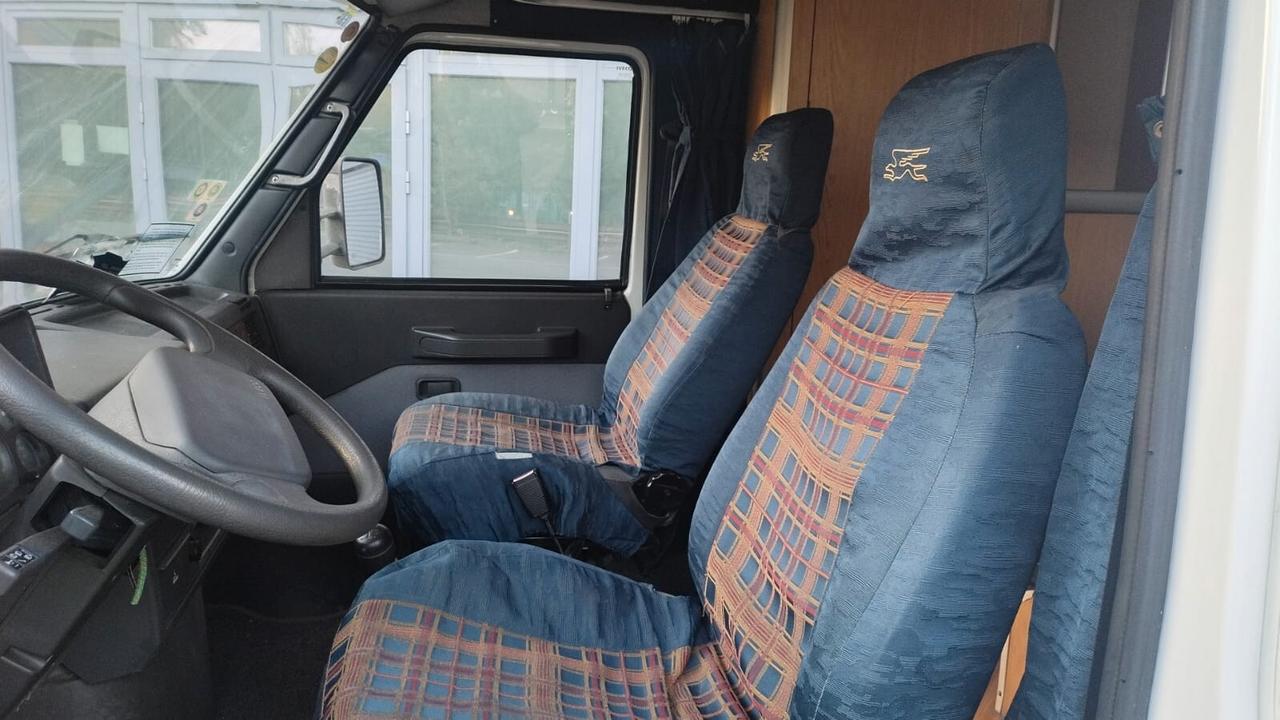 Laika Ecovip 5L serie oro IVECO DAILY Patente B