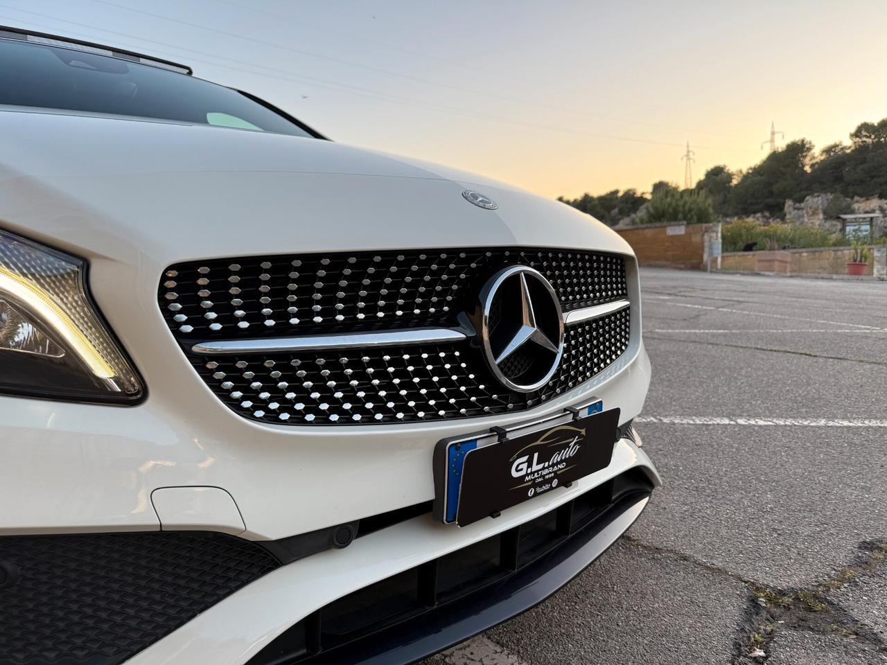 Mercedes A 200 136 CV Premium/NIGHT EDITION/TETTO
