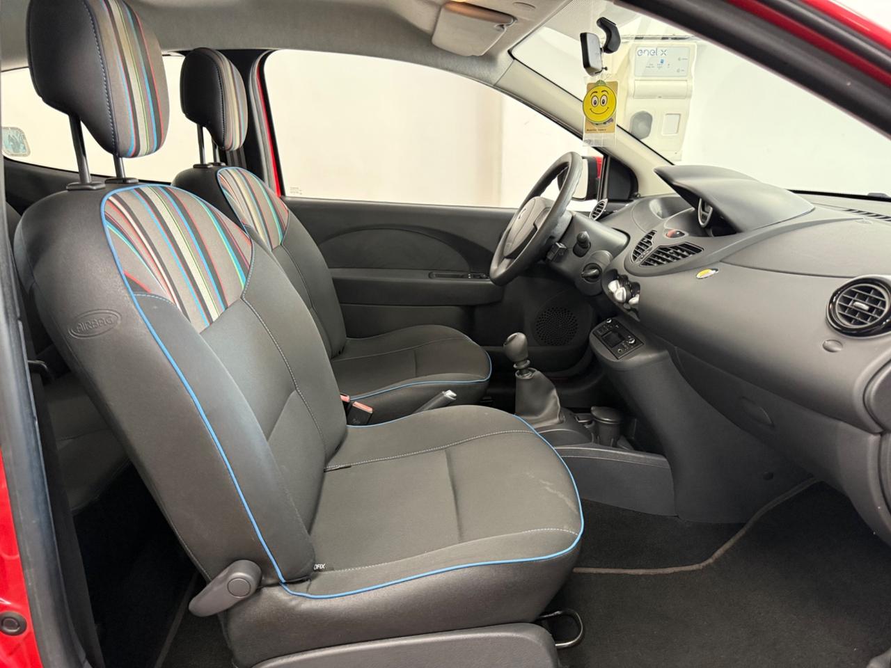 Renault Twingo 1.2 16V Live SOLO 10.000 KM!!!