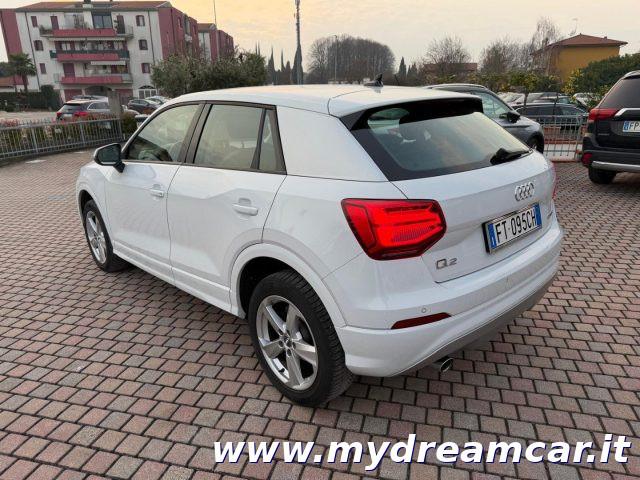 AUDI Q2 1.6 TDI S tronic Business