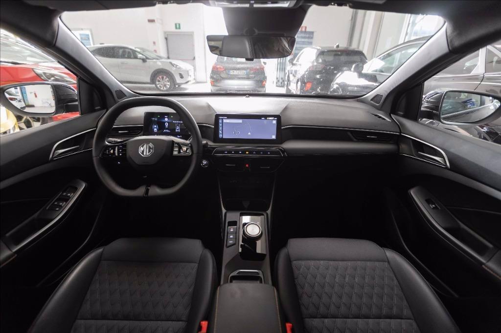 MG MG3 1.5 hybrid+ Luxury auto del 2025