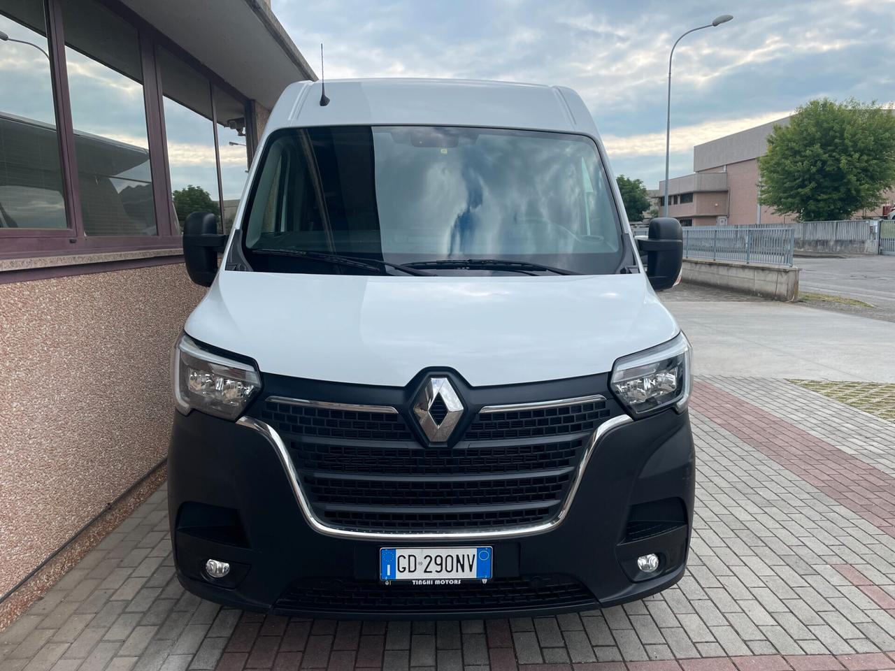 RENAULT MASTER L2H2 Doppia porta laterale