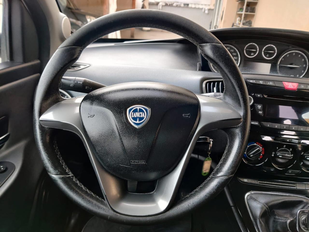 Lancia Ypsilon 1.2 Benzina