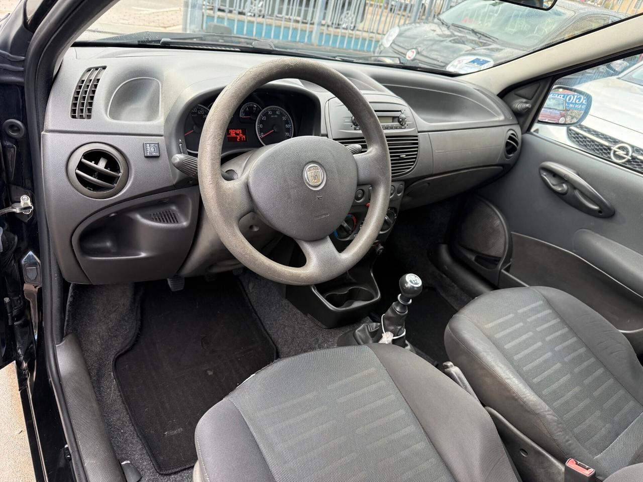 PUNTO 1.2 GPL 2010-OK NEOPAT.-UNICO PROPRIETARIO