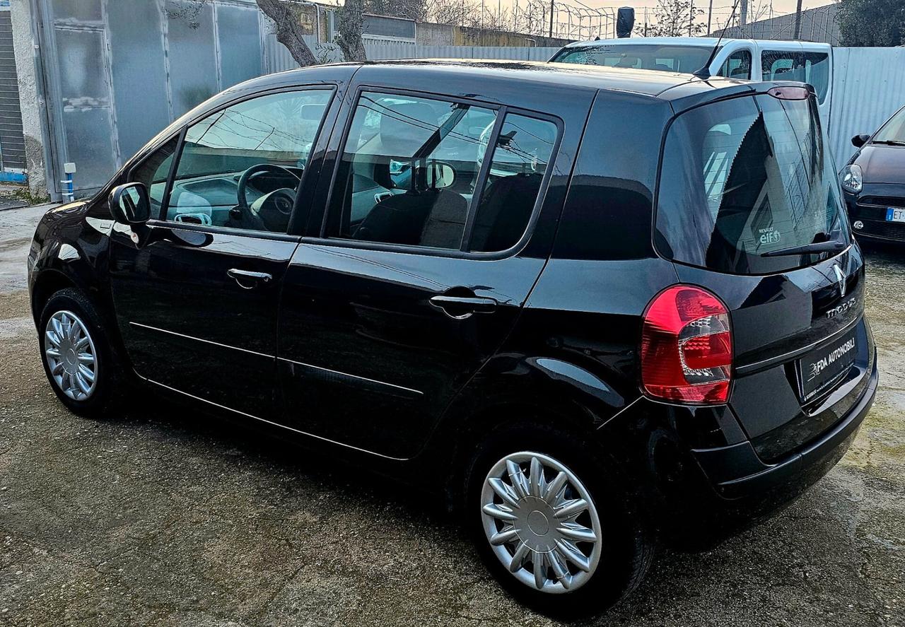 Renault Modus 1.2 16V Dynamique