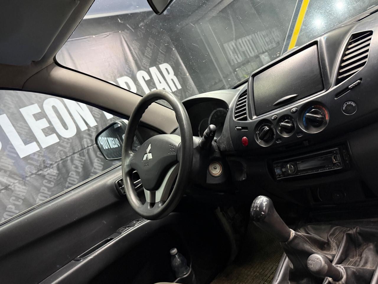 Mitsubishi L200 2.5 diesel 130 cv 4x4 prezzo iva compresa