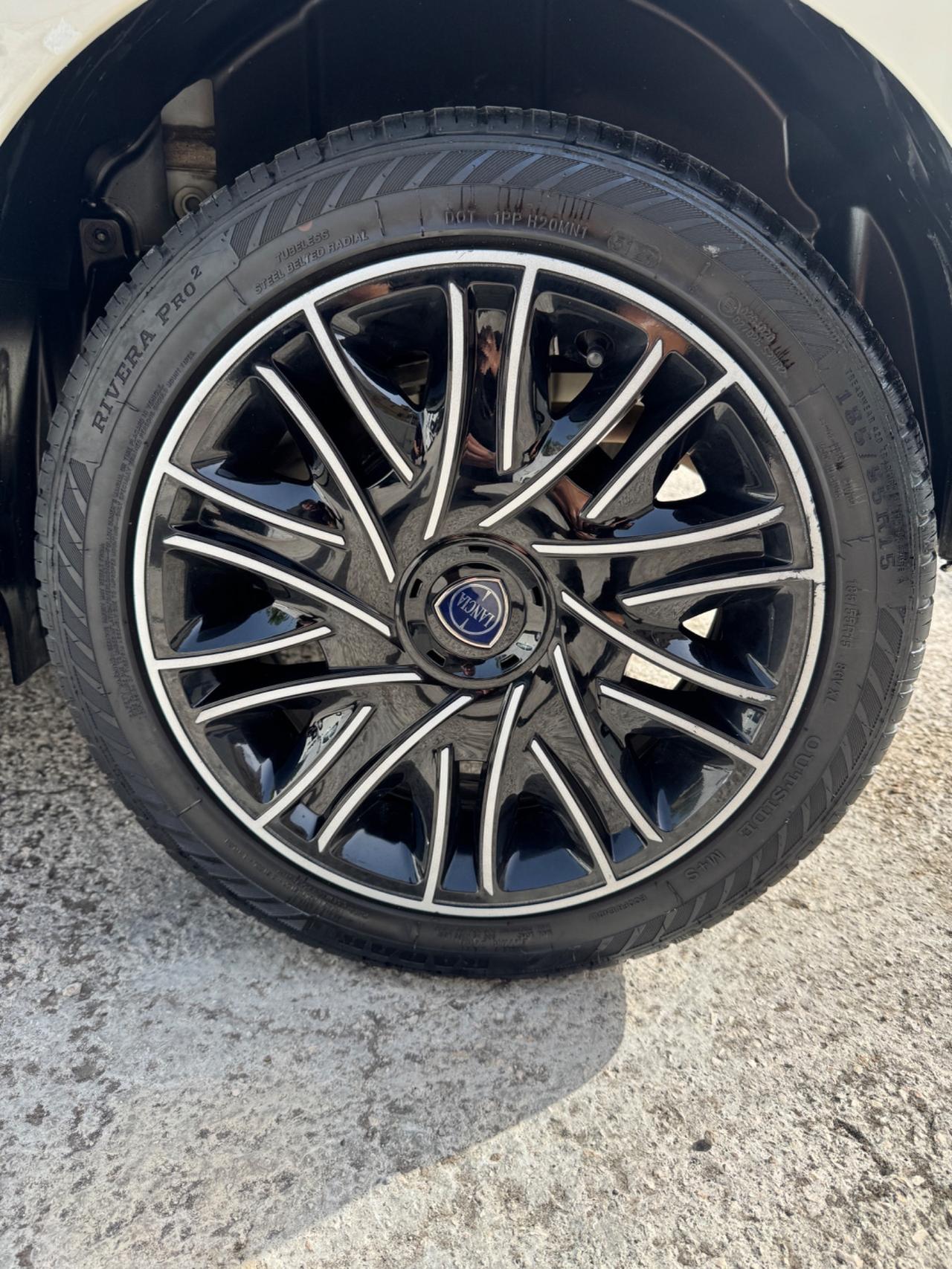 Lancia Ypsilon 1.0 FireFly Gold 12/2020