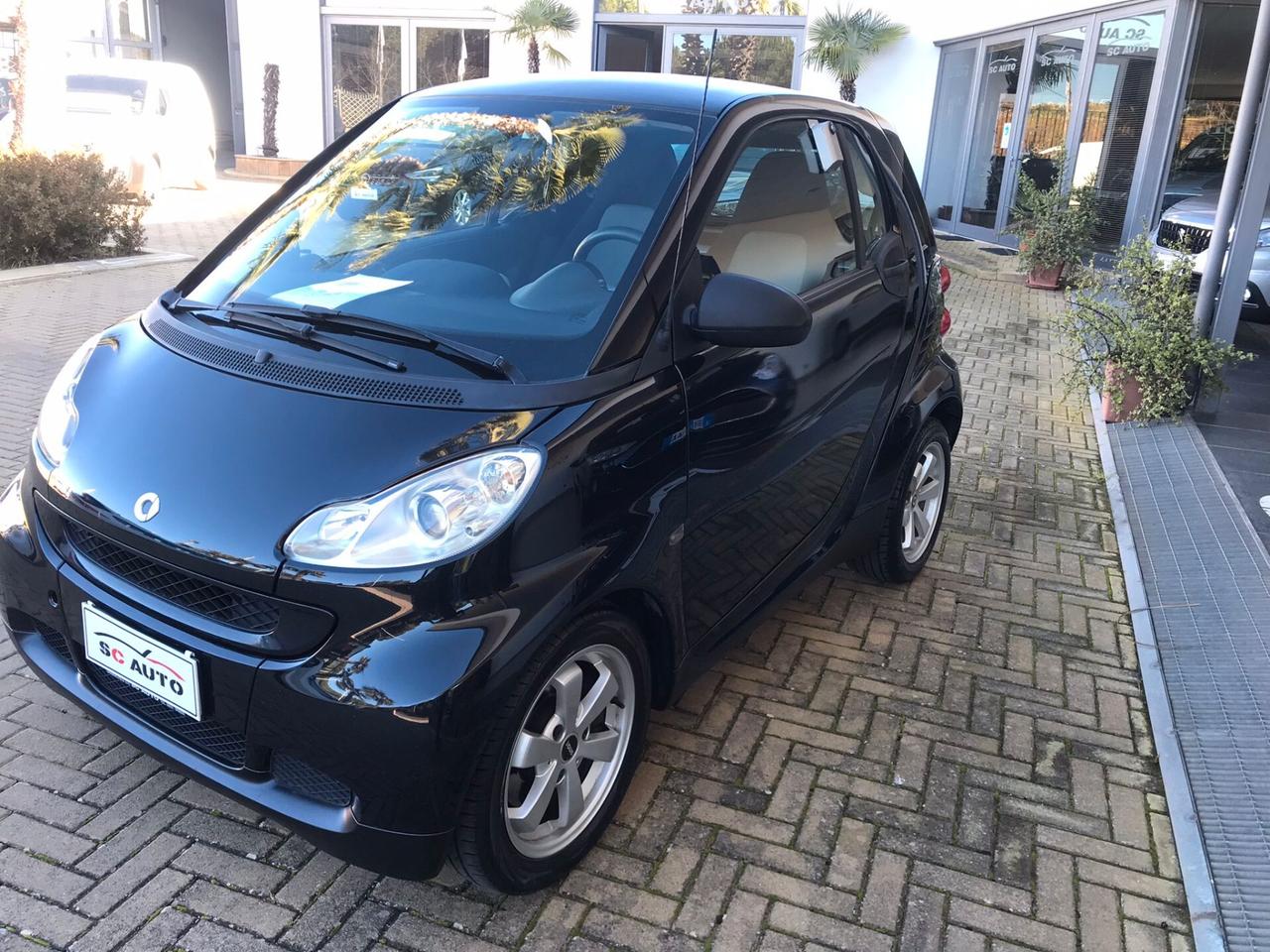 Smart ForTwo 1000 45 kW MHD coupé pure