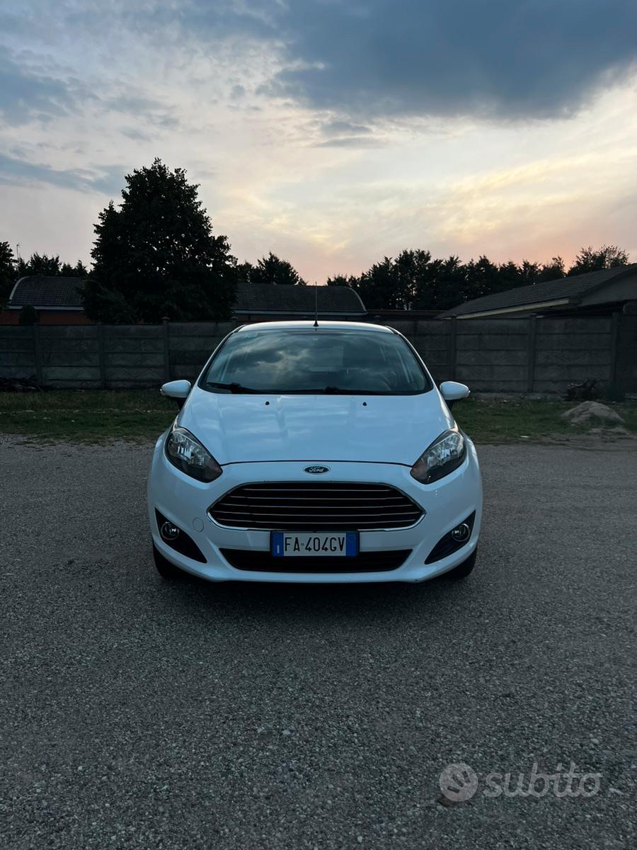 Ford fiesta 2015 1.2 benzina
