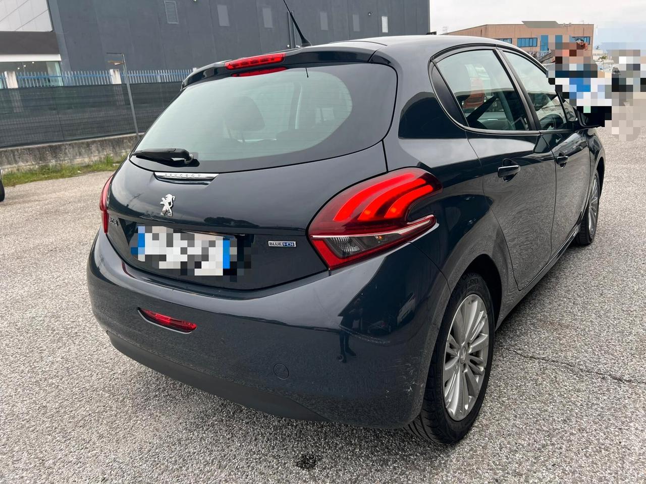 Peugeot 208 1.6 hdi 75cv Allure 5 porte -2016