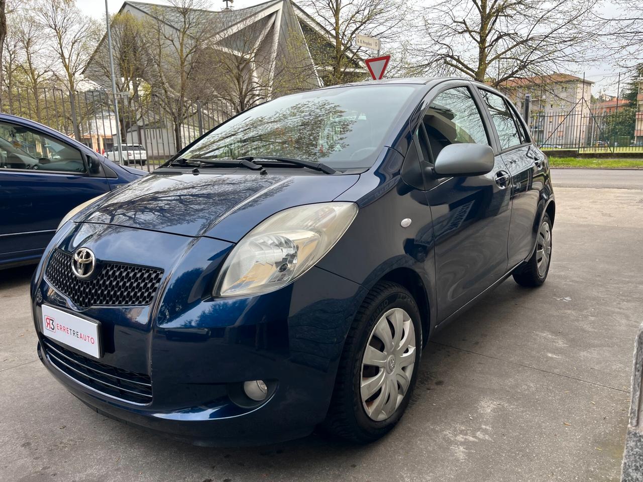 Toyota Yaris 1.3i (2008) - FRIZIONE NUOVA