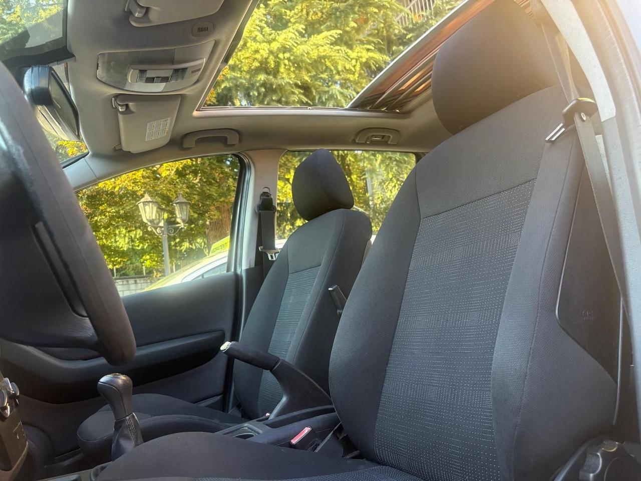Mercedes-benz A 160 BlueEFFICIENCY Elegance