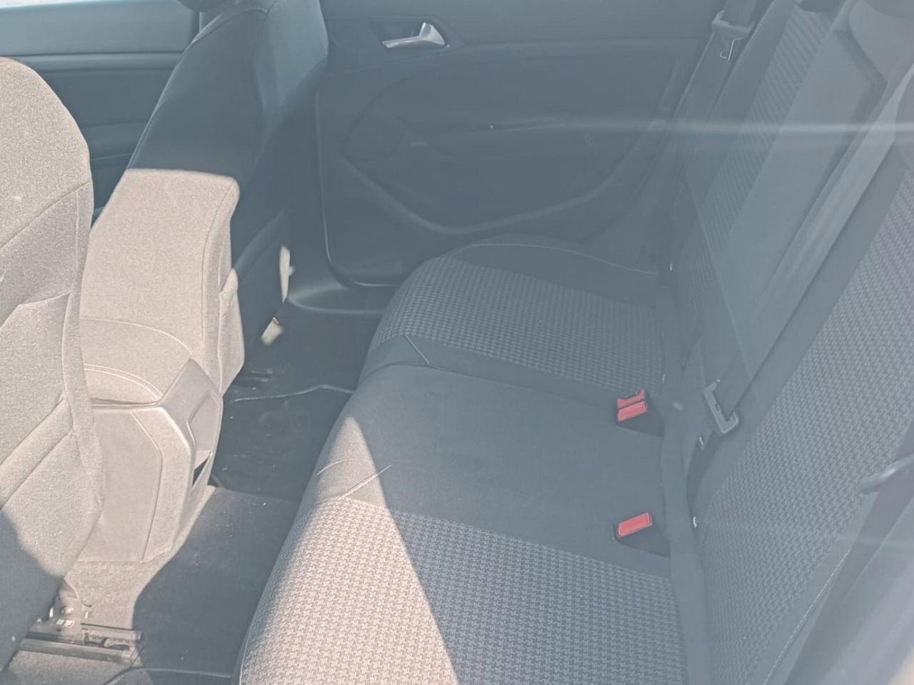 Peugeot 308 BlueHDi 100 S&S Style