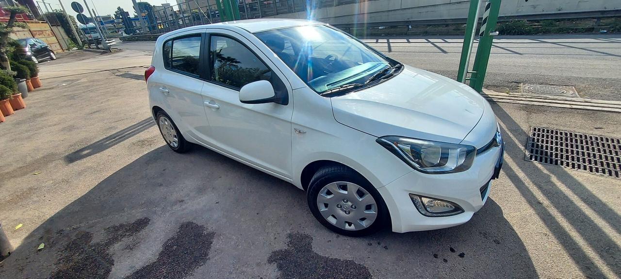 Hyundai i20 1.2 5p. Econext Classic