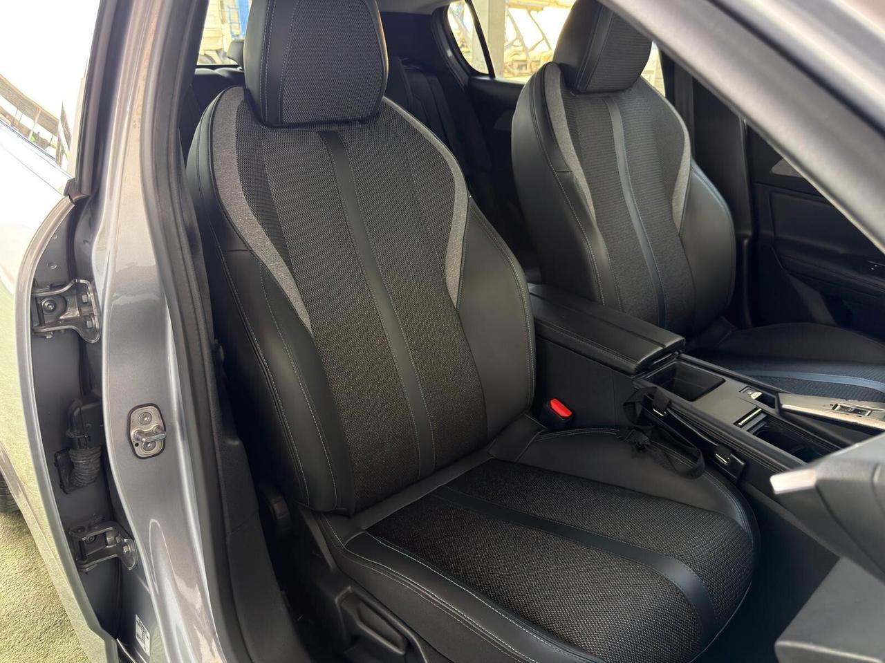 Peugeot 308 BlueHDi 130 S&S EAT8 Allure Pack