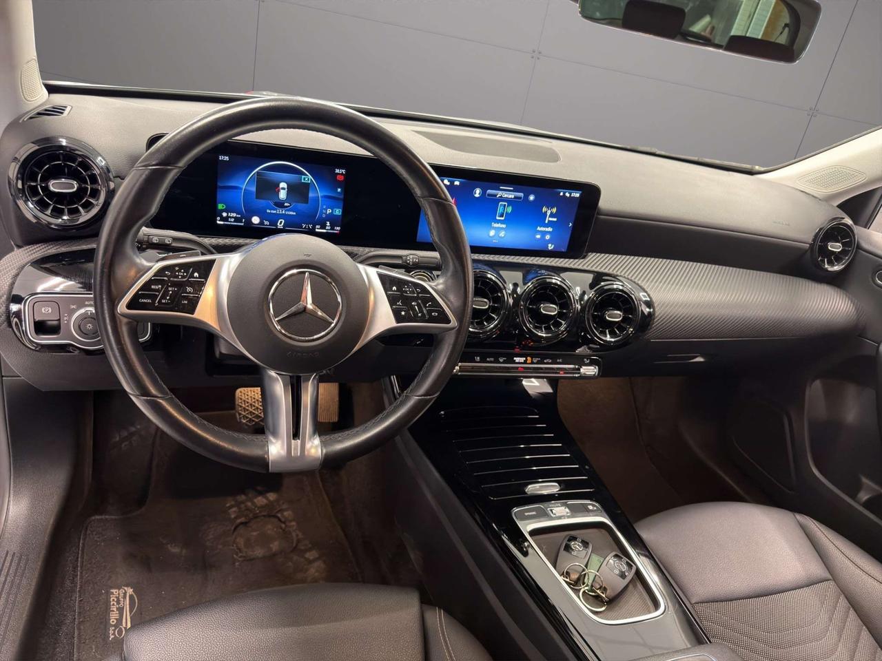 Mercedes-Benz A 180 D Sport~Unipro~Promo Finanziamento