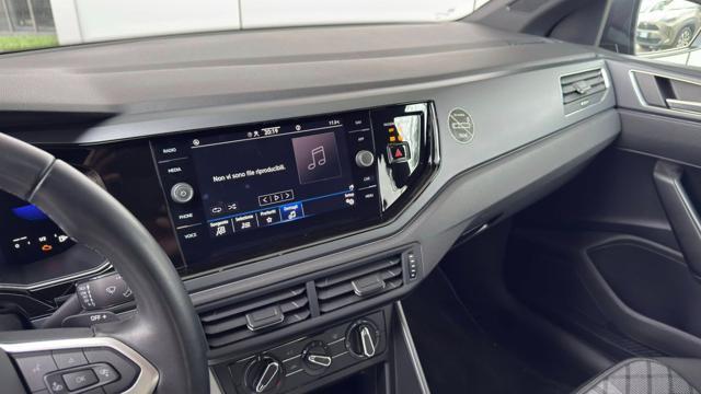 VOLKSWAGEN Polo 1.0 TSI DSG R-Line