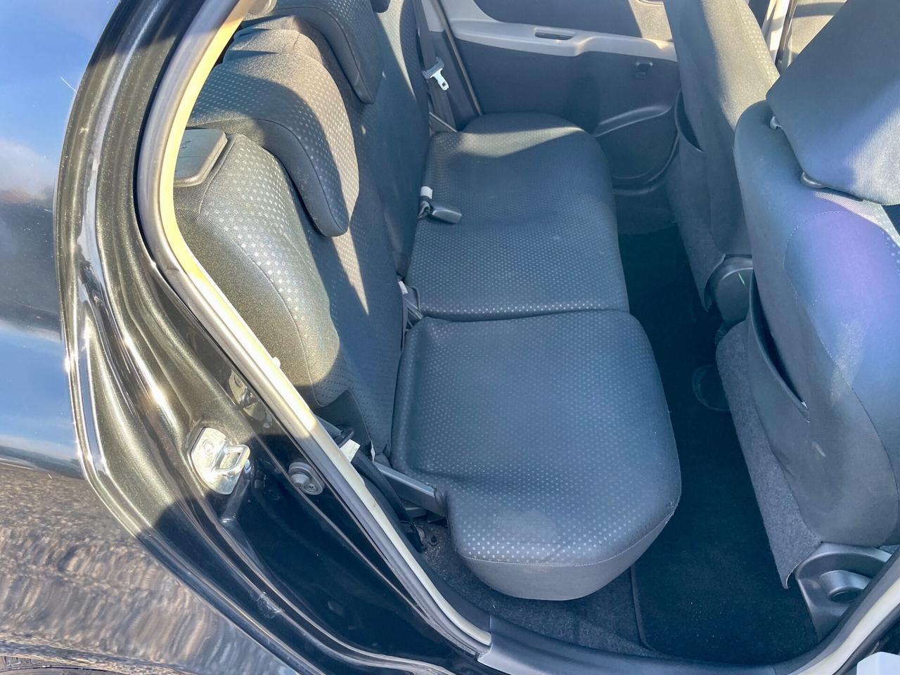 Toyota Yaris 1.3 5 porte Sol