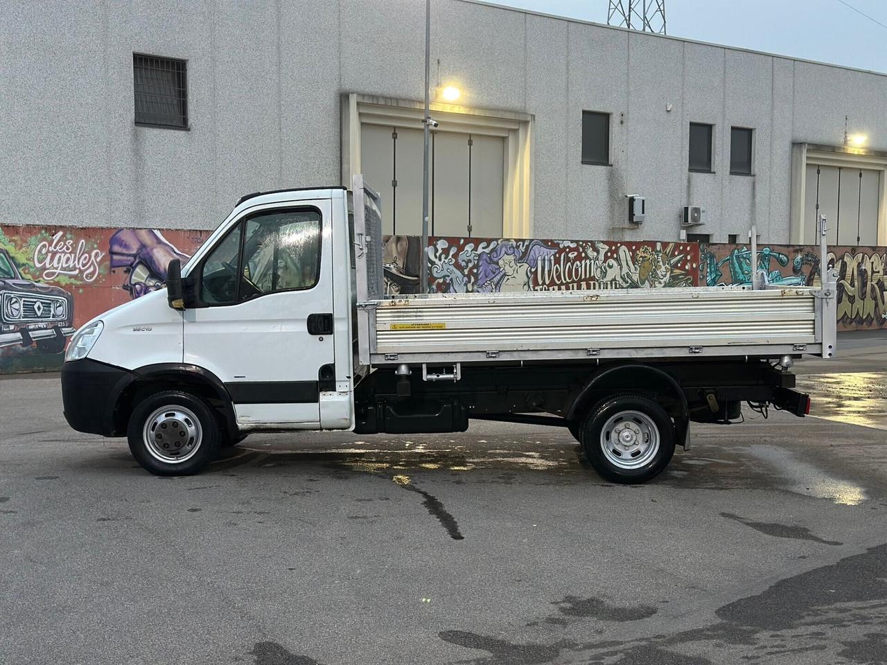 Iveco Dailly Ribalabile