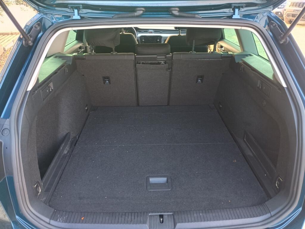 Volkswagen Passat Variant 1.6 TDI 120cv DSG Business BMT