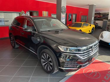 VOLKSWAGEN TOUAREG 3.0TDI ELEGANCE 231cv TIPTRONIC
