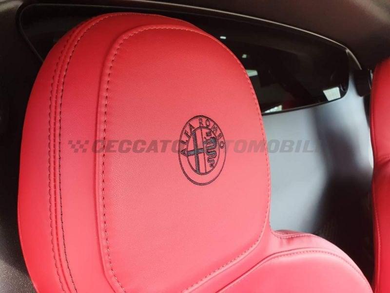 Alfa Romeo 4C Coupe 1750 tbi 240cv tct