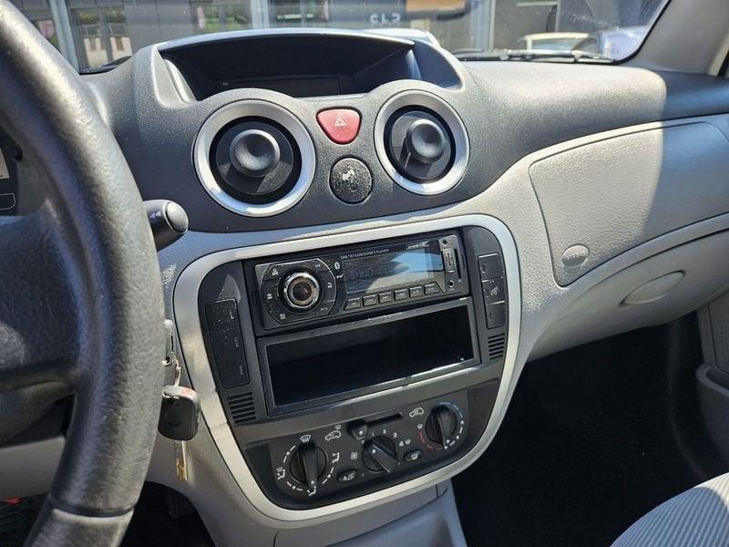 Citroën C3 C3 1.4 Exclusive Style