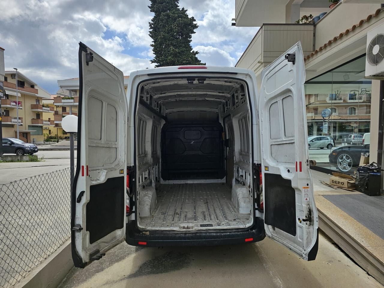 Ford Transit 350 2.0TDCi EcoBlue PL-SL-TA Furg. Jumbo Entry