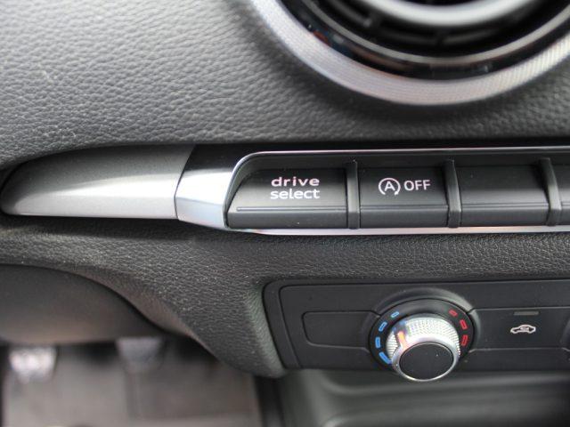 AUDI A3 1.2 TFSI 110 CV Business