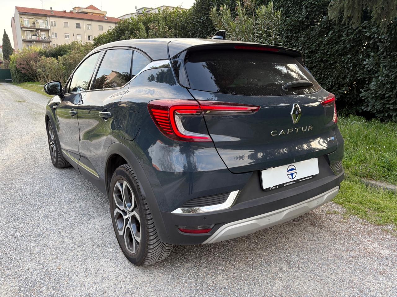 Renault Captur 1.6 E-Tech phev INTENS 160cv auto my2021