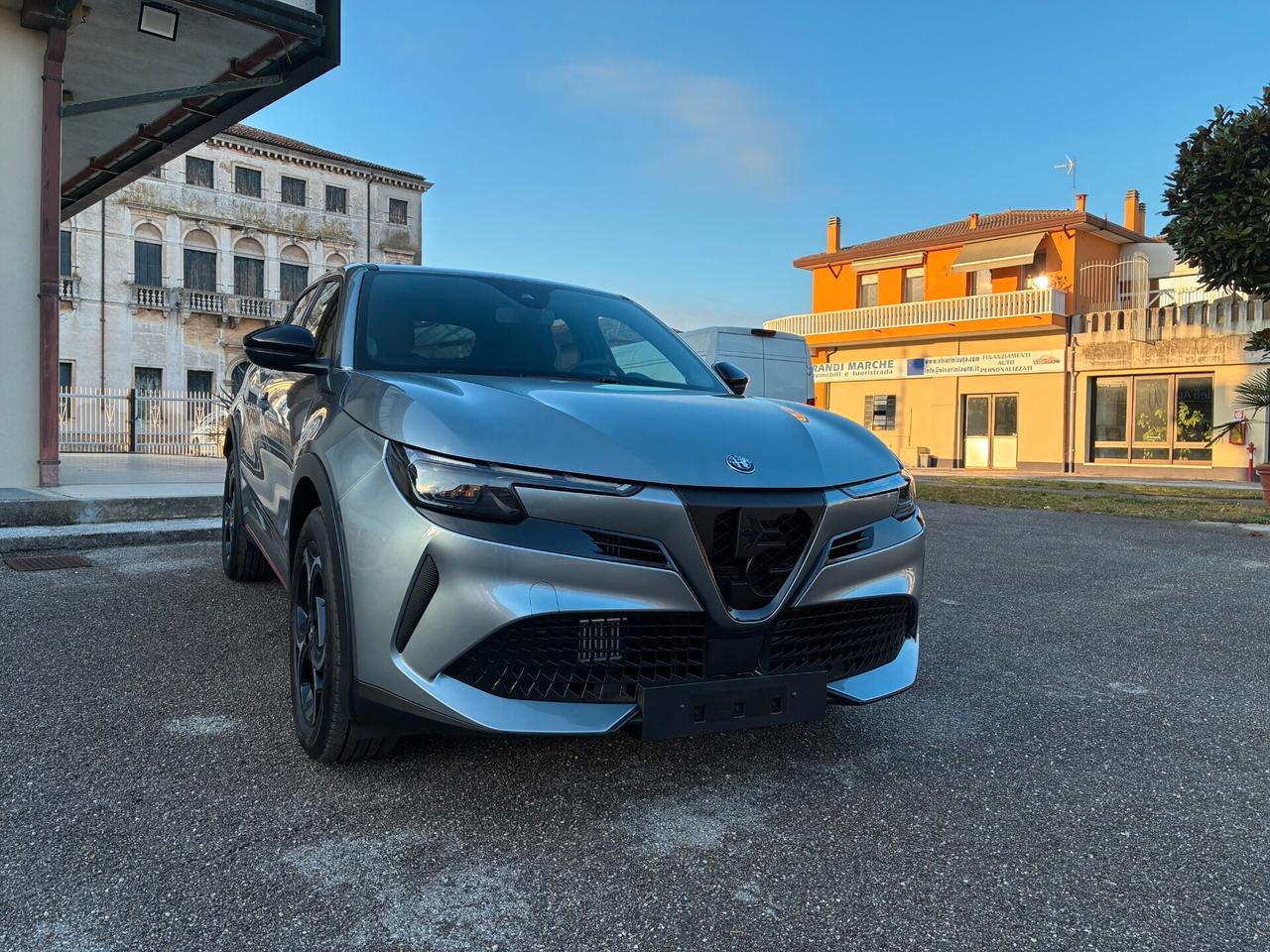 Alfa Romeo Junior 1.2 145 CV Hybrid eDCT6 Speciale