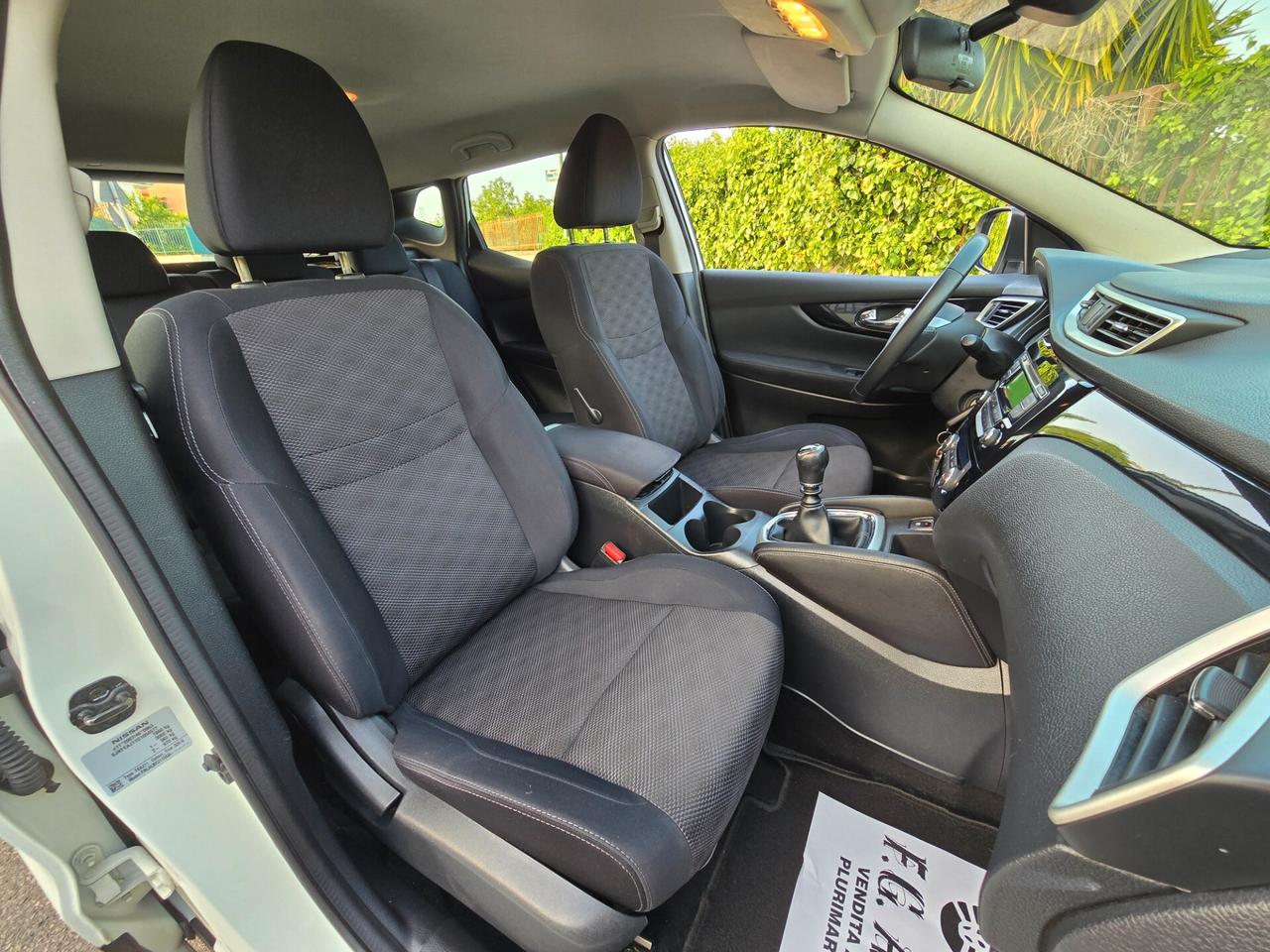 NISSAN QASHQAI RESTYLING CON SOLI 137.000KM NUOVA
