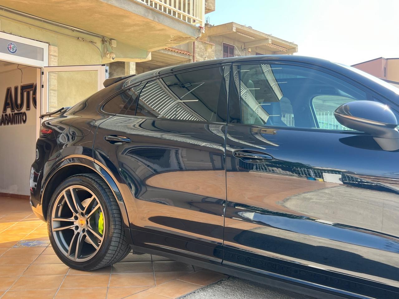 Porsche Cayenne Coupé 3.0 V6 E-Hybrid