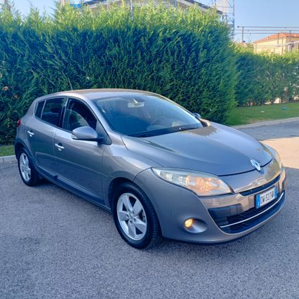 Renault Megane 1.6benzina 5porte pronto uso