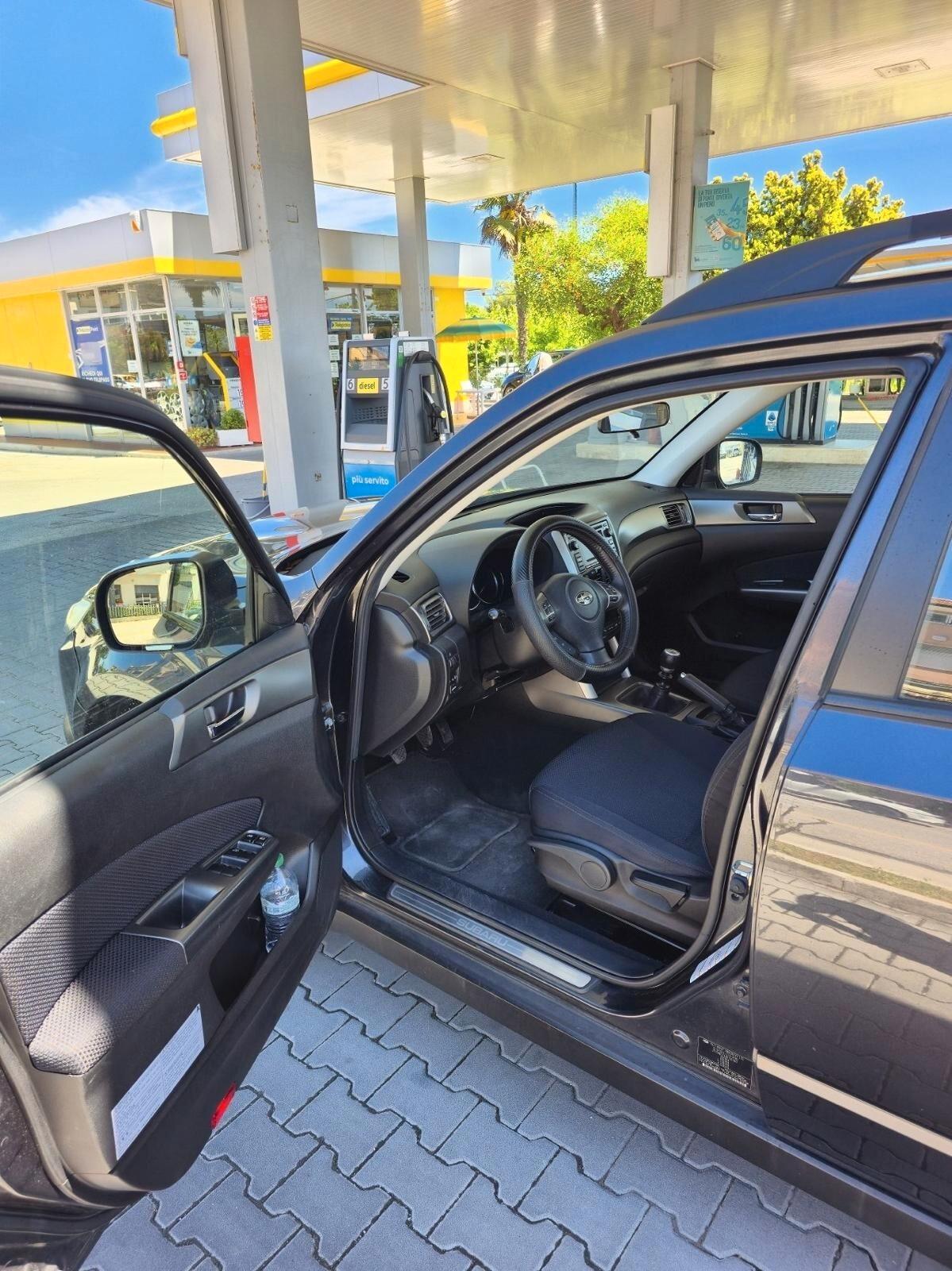 Subaru Forester 2.0D XS Exclusive (15 ANNIVERSARY) AWD