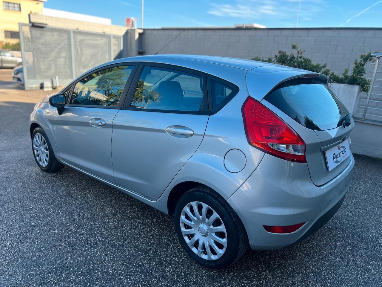 Ford Fiesta 5porte PLUS 1.4 GPL 95cv ADATTA NEOPAT. PERFETTA