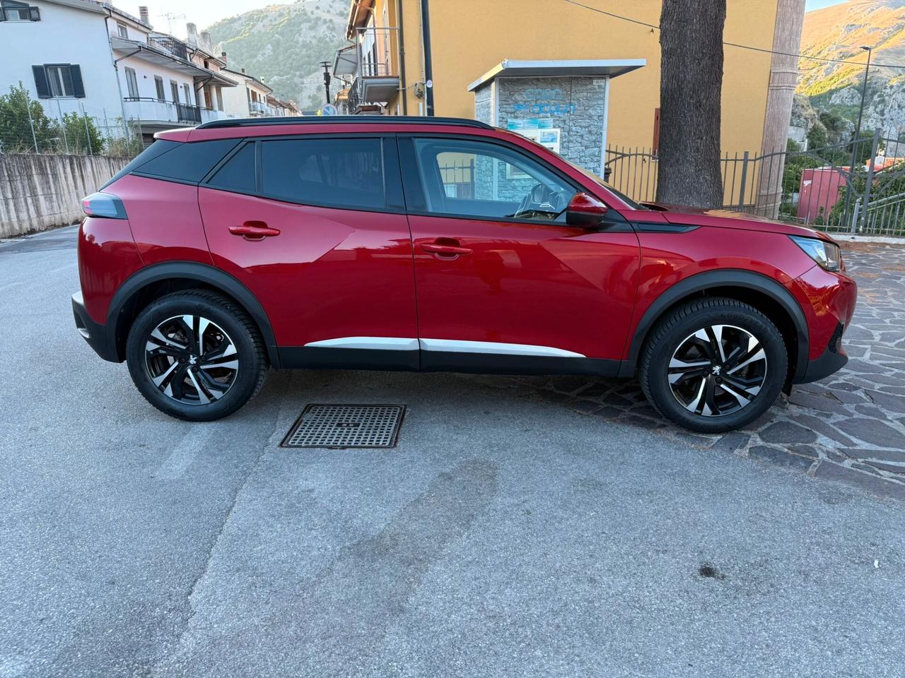 Peugeot 2008 1.5 BlueHDi 130cv S&S Allure Pack EAT8 2021