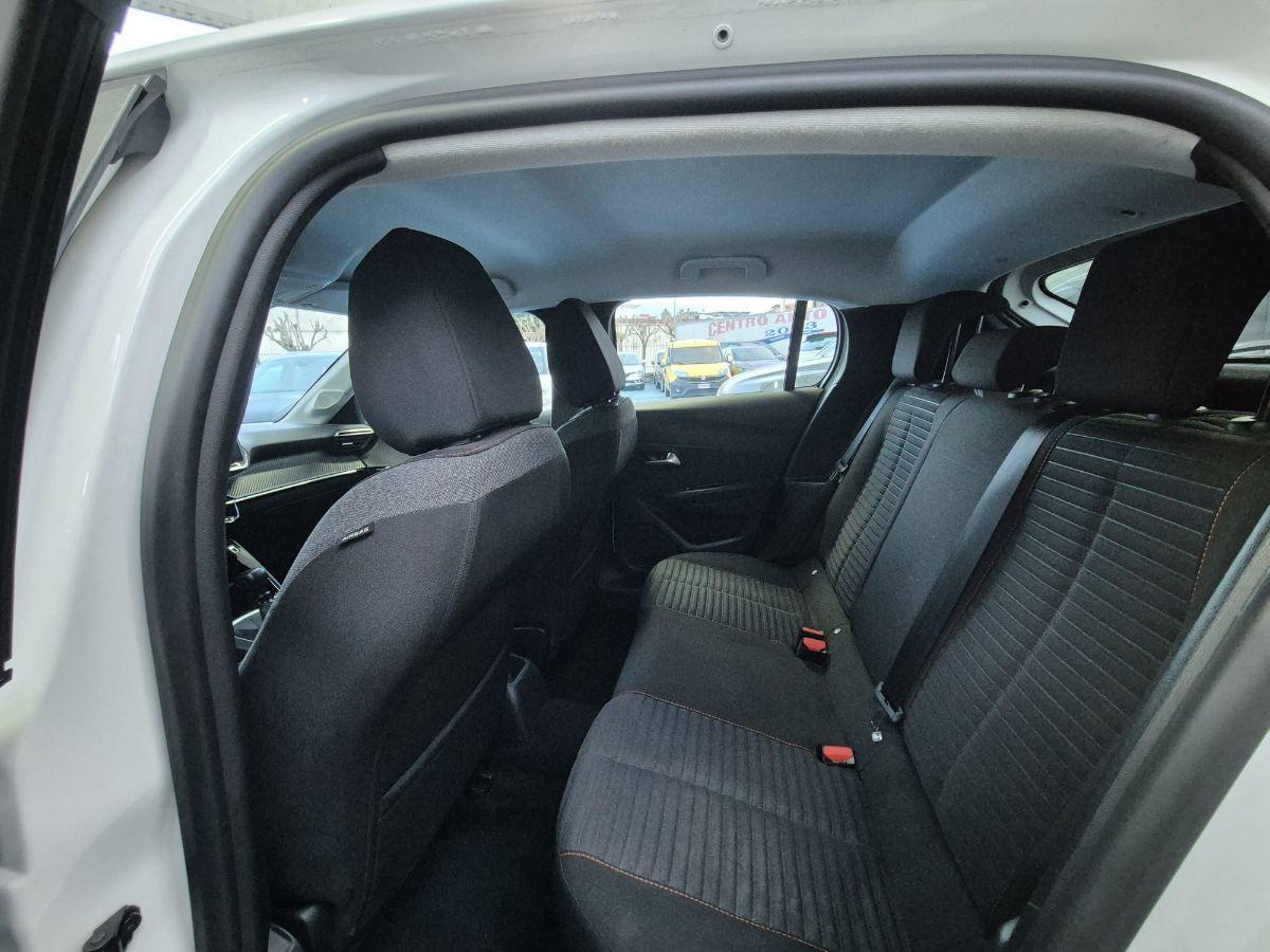 PEUGEOT - 208 - BlueHDi 100 S&S 5p. Allure