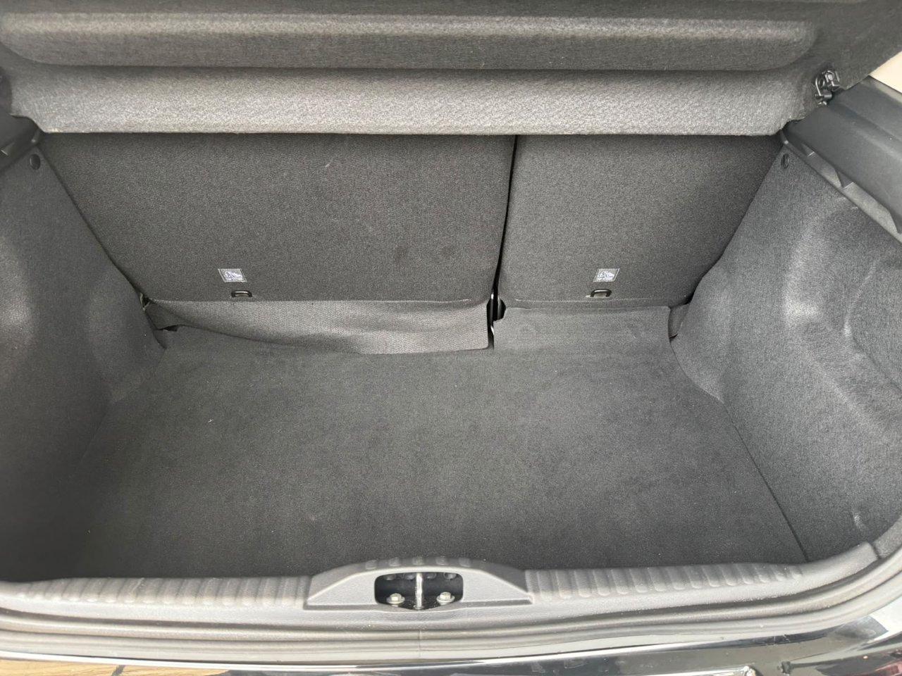 Citroen C3 1.2 puretech Shine s&s 83cv