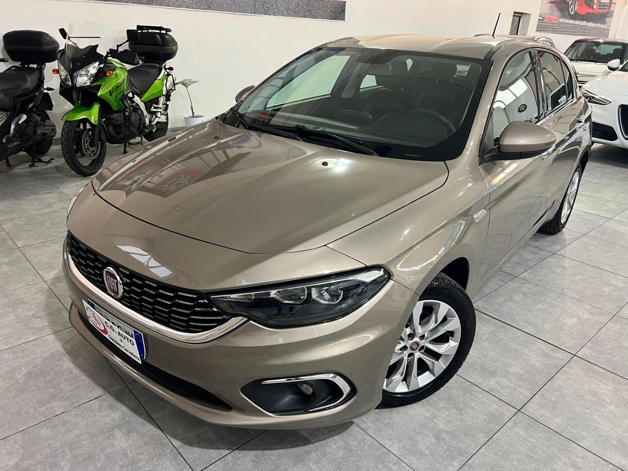 Fiat Tipo 1.6 120 CV - 5 porte Lounge - 2019