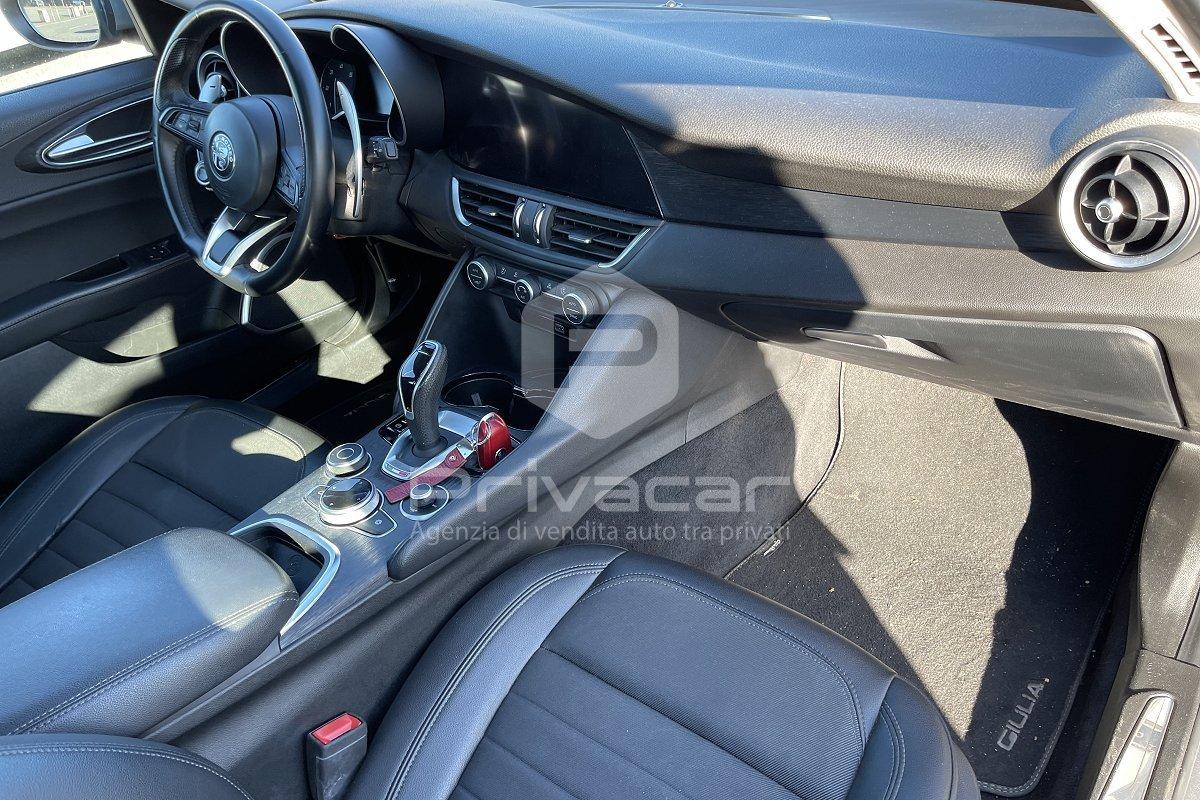 ALFA ROMEO Giulia 2.2 Turbodiesel 160 CV AT8 Executive